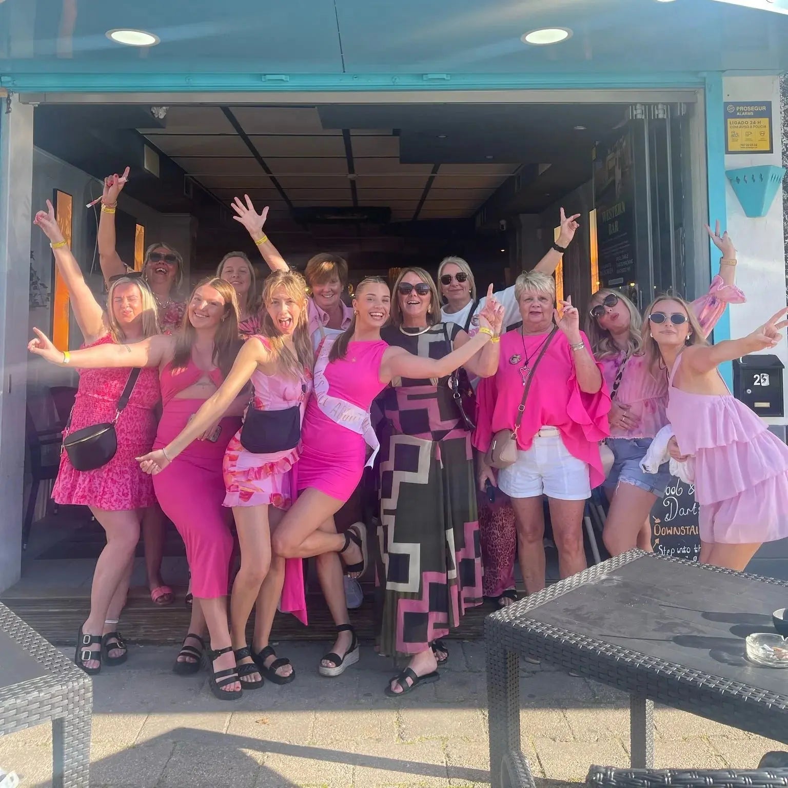 Bottomless Brunch HenStagPortugal