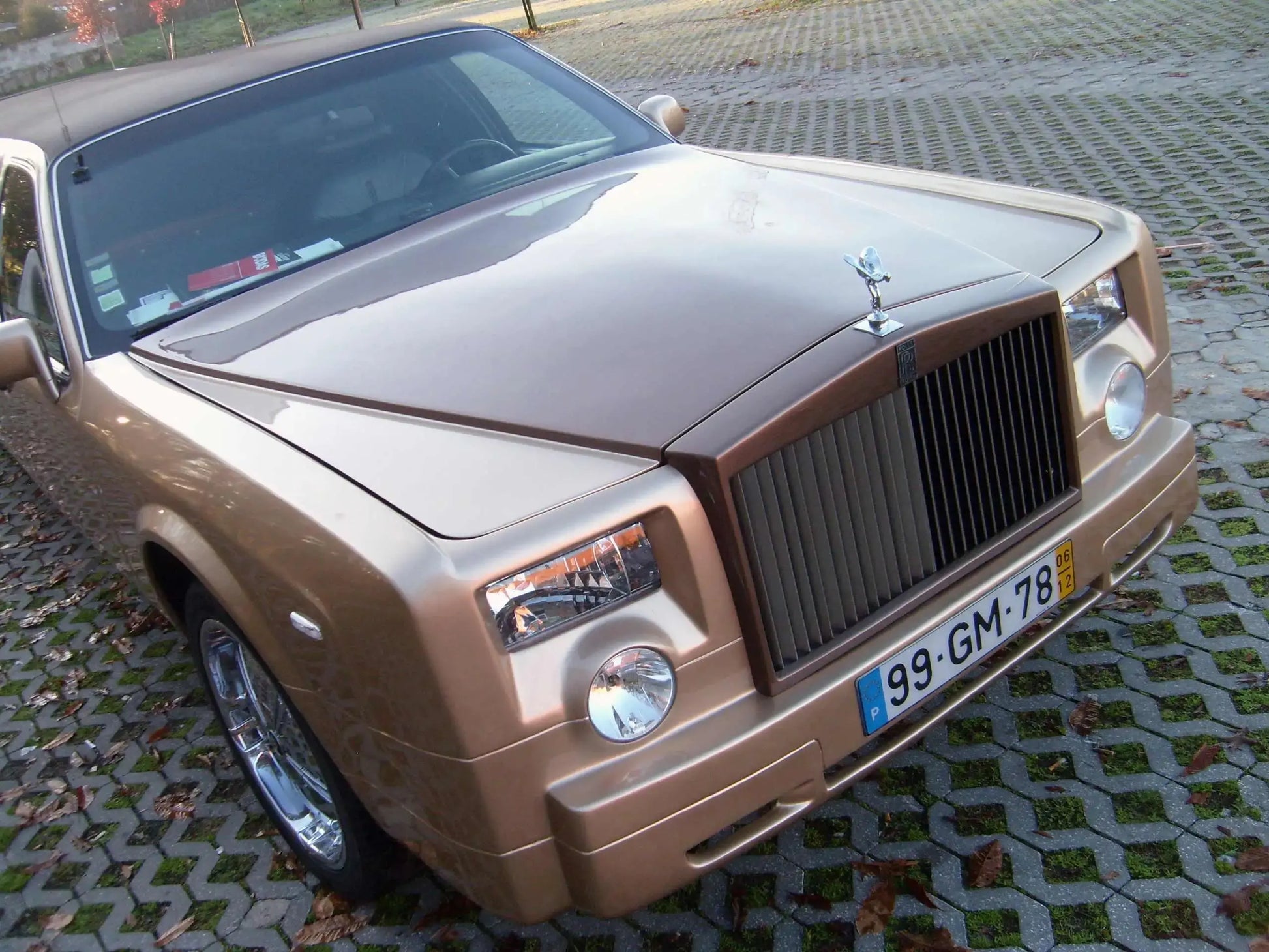 Limousine - Rolls Royce HenStagPortugal