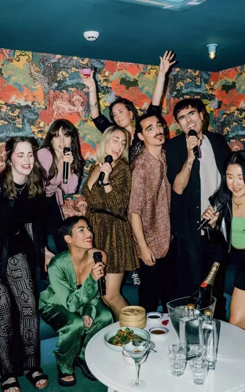 Sing ‘n’ Supper - Private Box HenStagPortugal