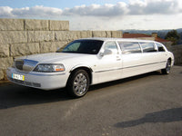 Limousine - Lincoln Town Car HenStagPortugal