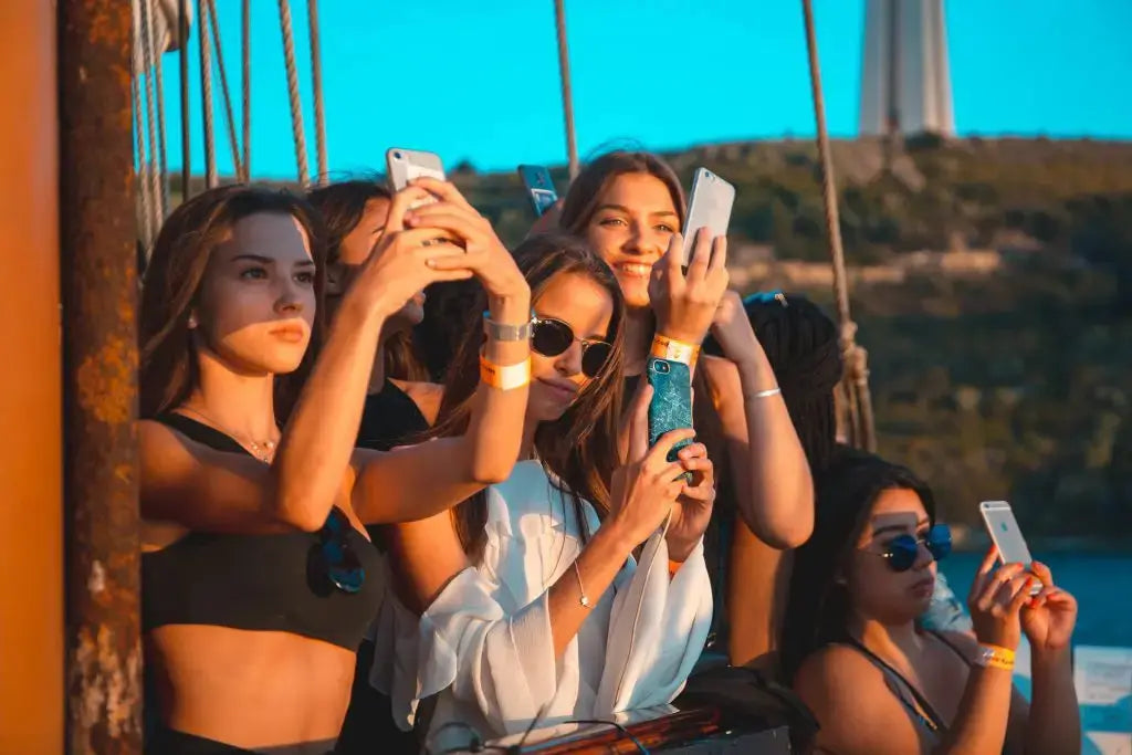 Go-Kart & Boat Party: Sunset Hen & Stag Party in Portugal