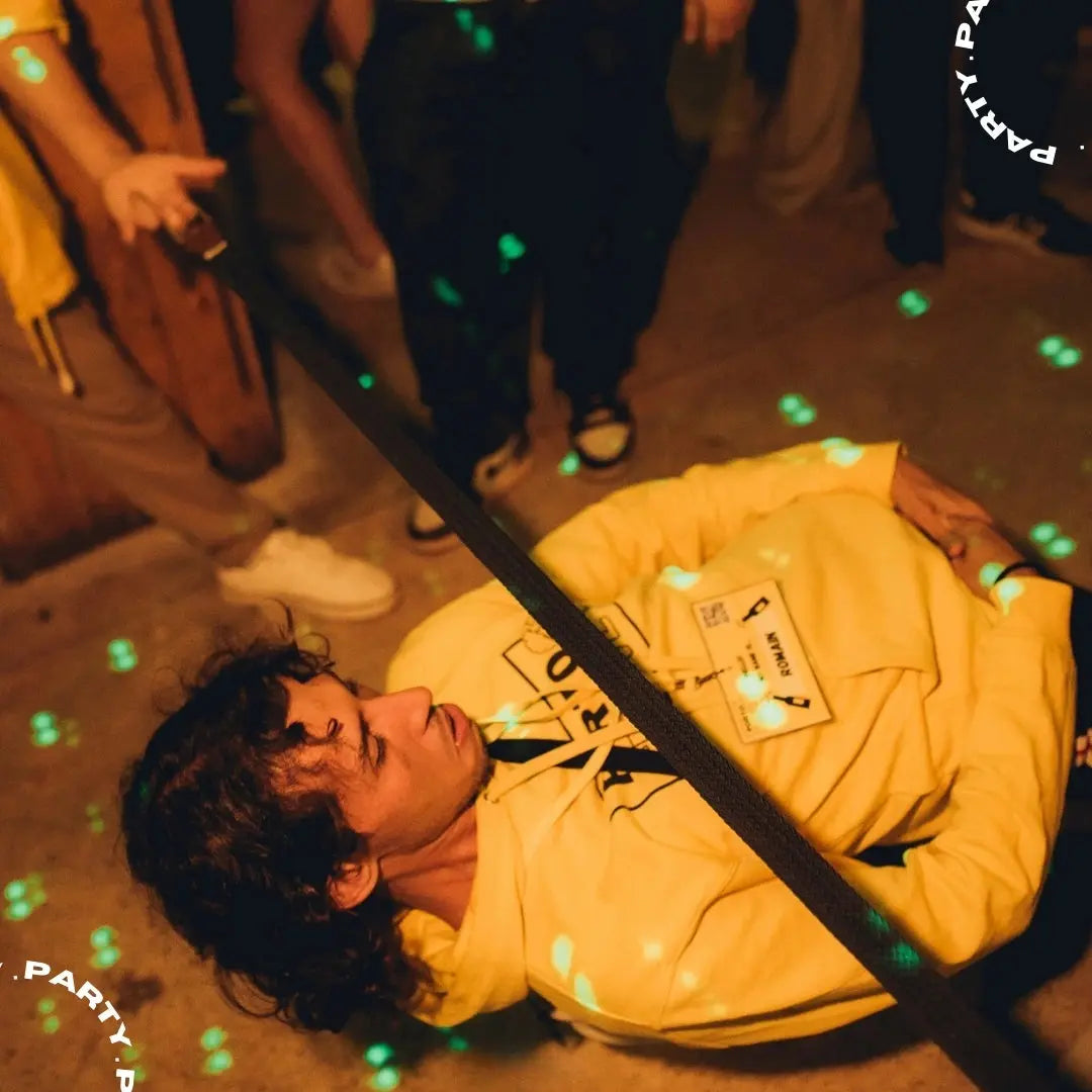 Axe Throwing & BBQ: Open Bar & Premium Pub Crawl by HenStagPortugal