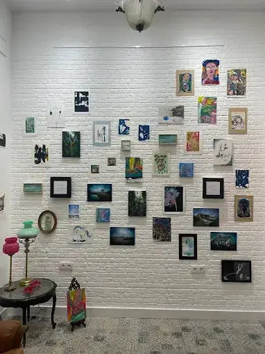 HenStagPortugal Canvas Painting Workshop