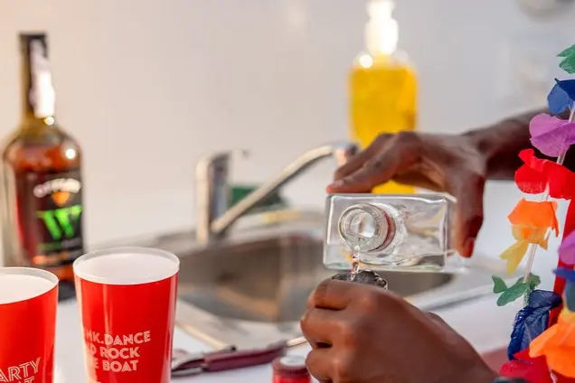 Boat Party - Sunset Bachelorette Party Portugal